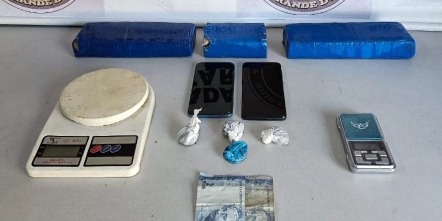 Adolescente é apreendido por tráfico de drogas em Rio Grande