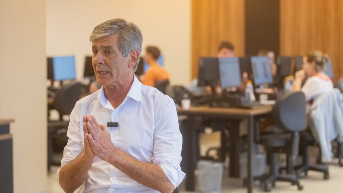 Marroni anuncia mais quatro secretários