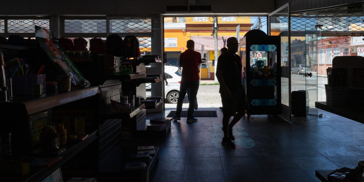 Brigada Militar e Sindilojas debatem insegurança no Centro