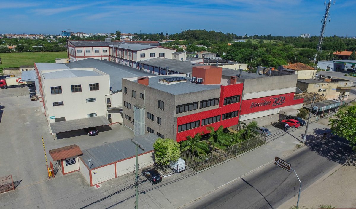 Biscoitos Zezé completa 57 anos