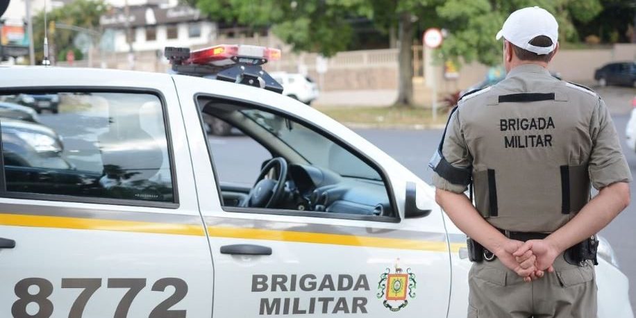 Olhar especial para os policiais