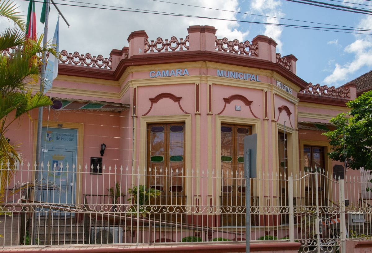 A Câmara precisa de foco