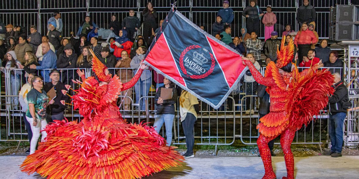 Carnaval de Passarela de Pelotas consagra estreante Império da Baixada