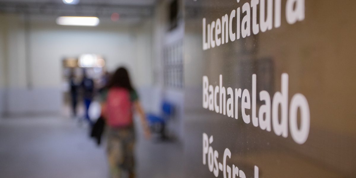 UFPel volta às aulas com mais de quatro mil calouros