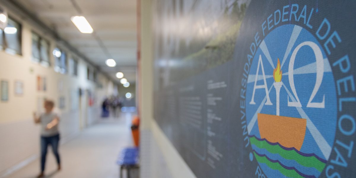 Professor é afastado das atividades na UFPel