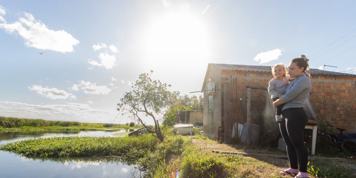 Quase 45% dos atingidos pela enchente são baixa renda