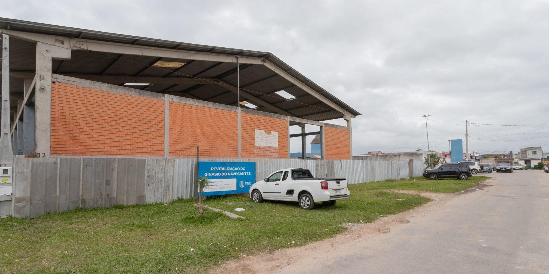 Obra no Ginásio Navegantes está parada