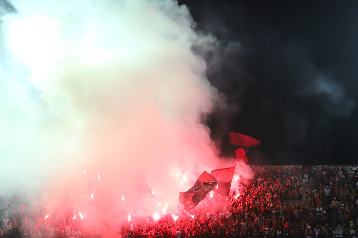 Brasil baixa preço do ingresso para jogo diante do São José