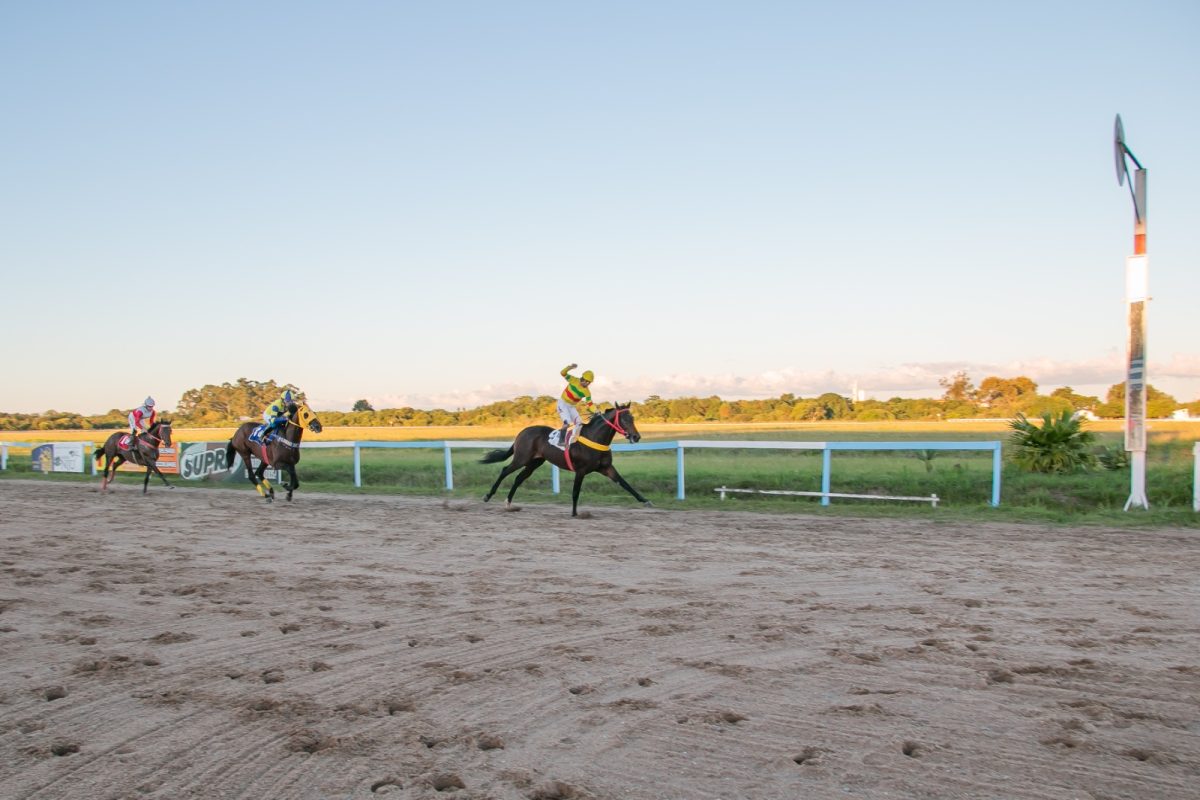 Atrevido da Lagoa vence o preparatório do GP Princesa do Sul