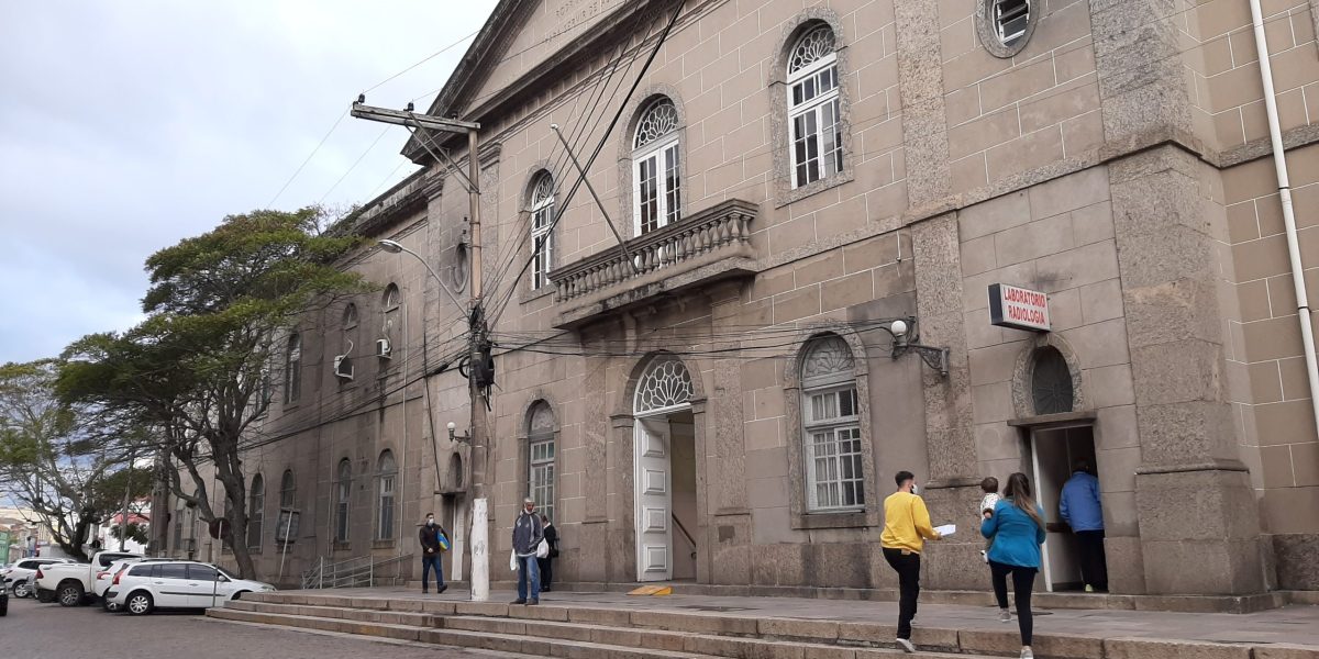 Cremers suspende interdição na Santa Casa de Rio Grande