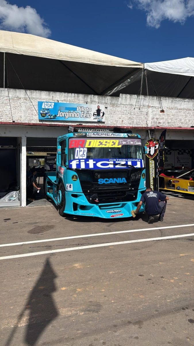 Jorginho Feio vence etapa de Guaporé da Fórmula Truck