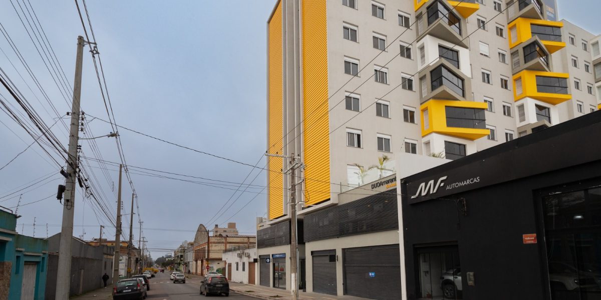 Via paralela a avenida Bento Gonçalves era denominada 24 de fevereiro