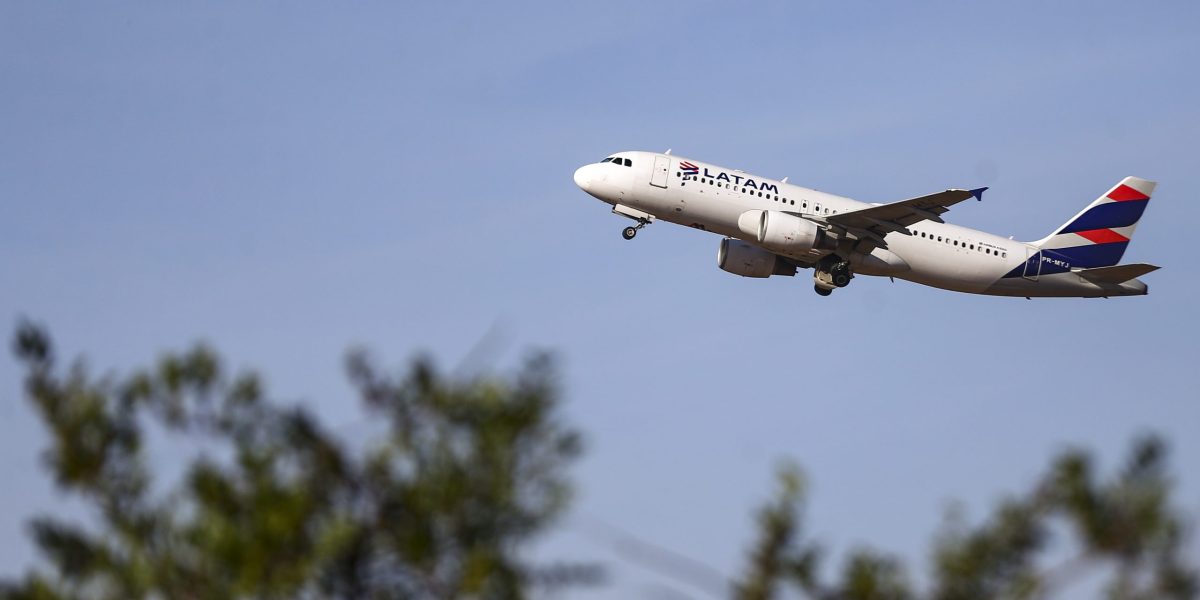 Latam começa a operar nova linha em Pelotas