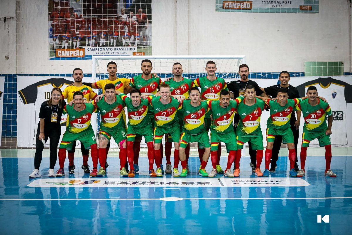 Cinco times da região estreiam em competições neste sábado