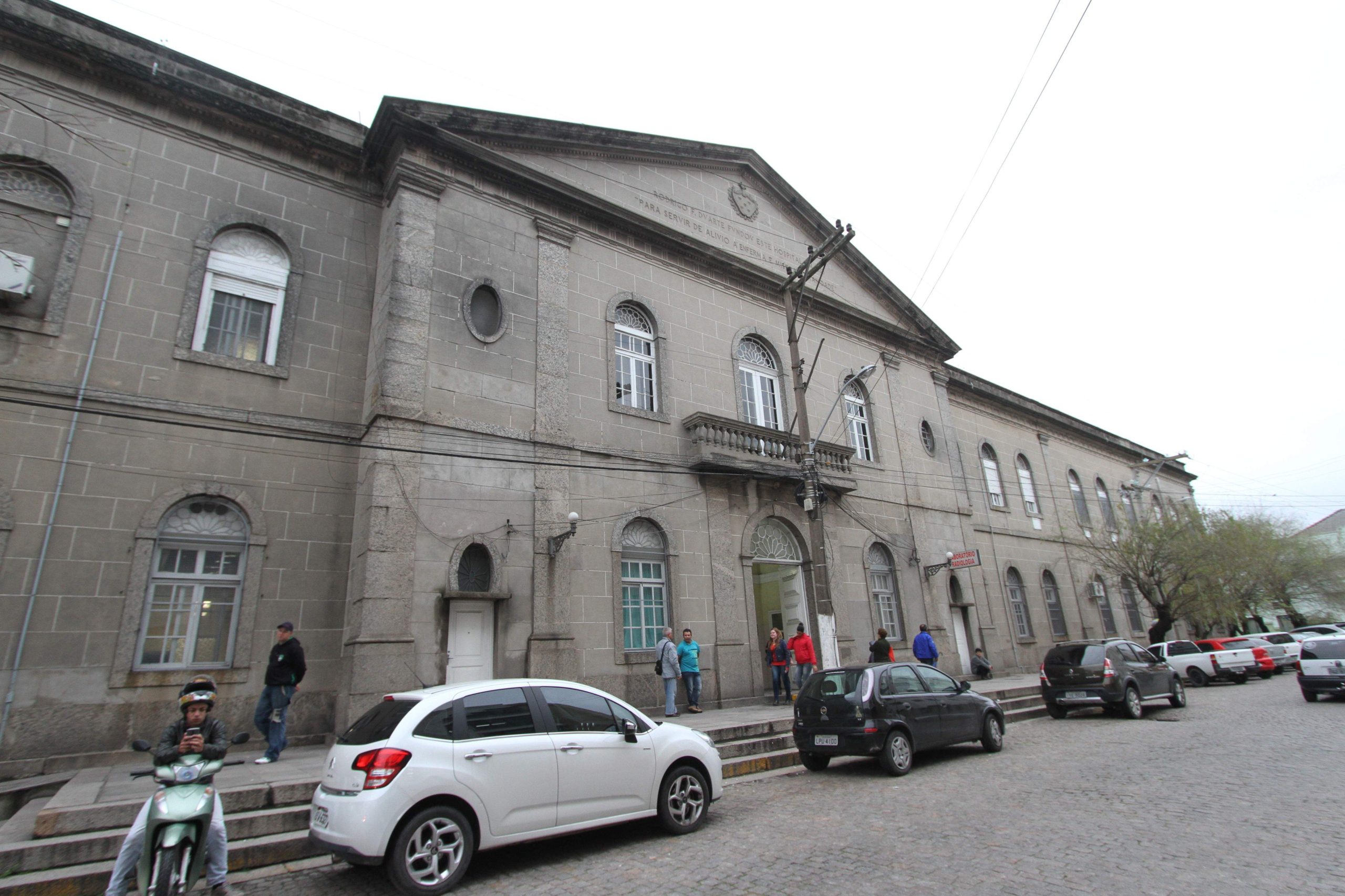 Cremers determina a interdição da Emergência e Urgência da Santa Casa de Rio Grande