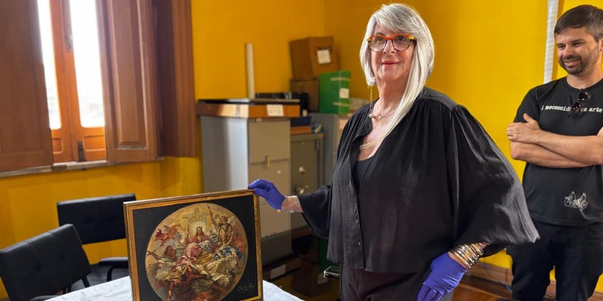 Filha de Aldo Locatelli revê obra do artista em Pelotas