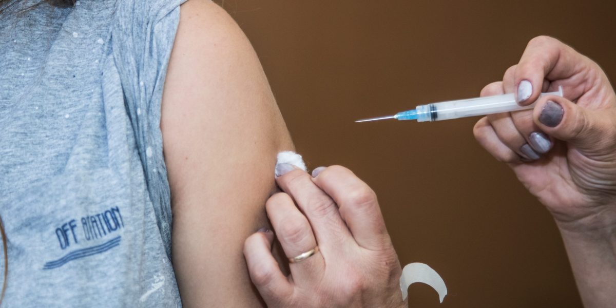 Dia D de vacinação mobiliza municípios da região contra a Influenza no sábado