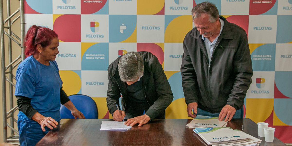 Pelotas amplia convênios com cooperativas de reciclagem