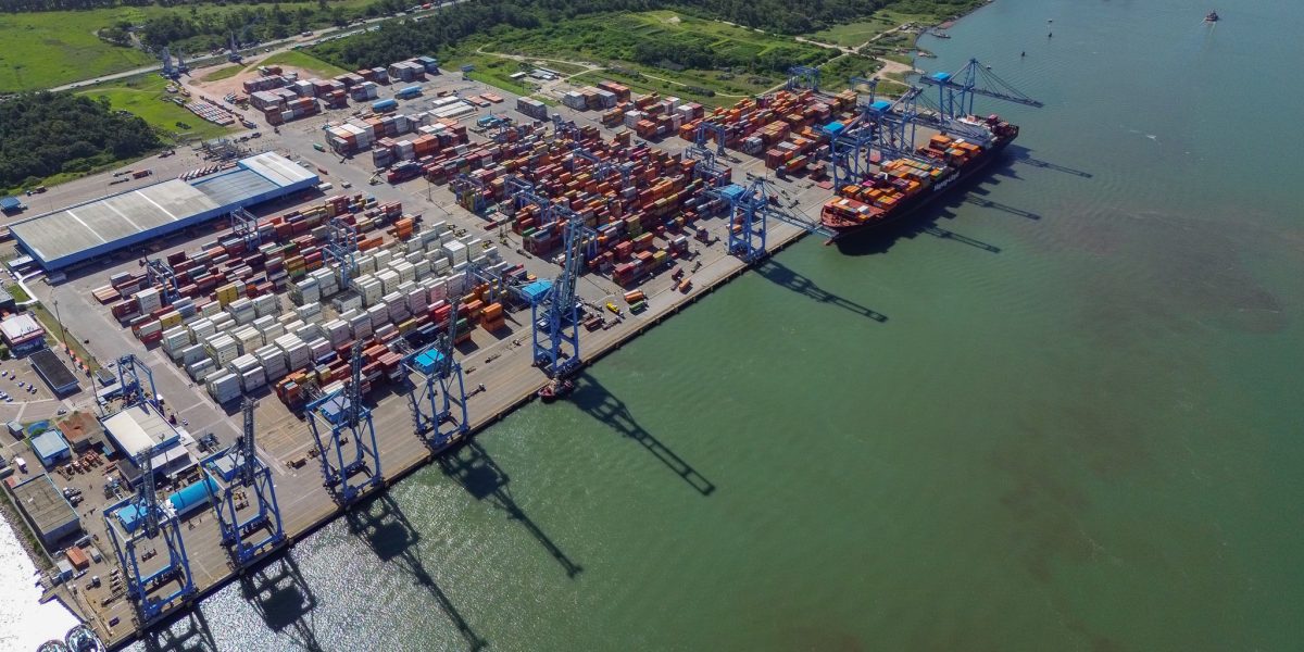 Tecon recebe R$ 533 milhões em programa para modernização