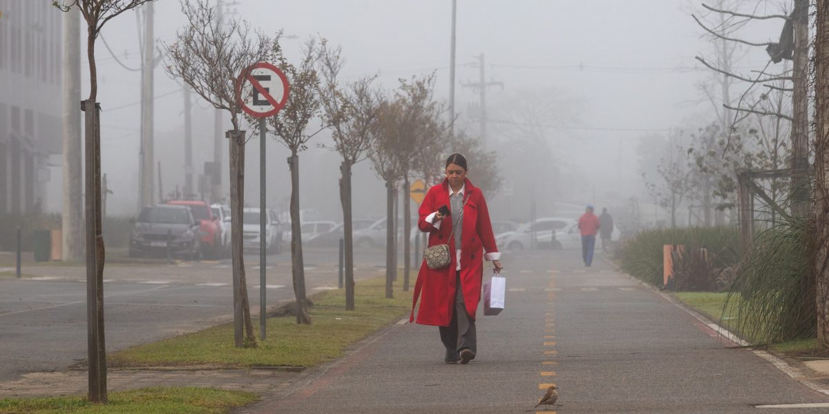 Frente fria traz instabilidade, ventania e queda de temperatura à Zona Sul