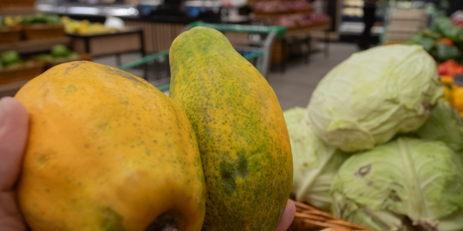 Preços da cesta básica apresentam leve redução em abril