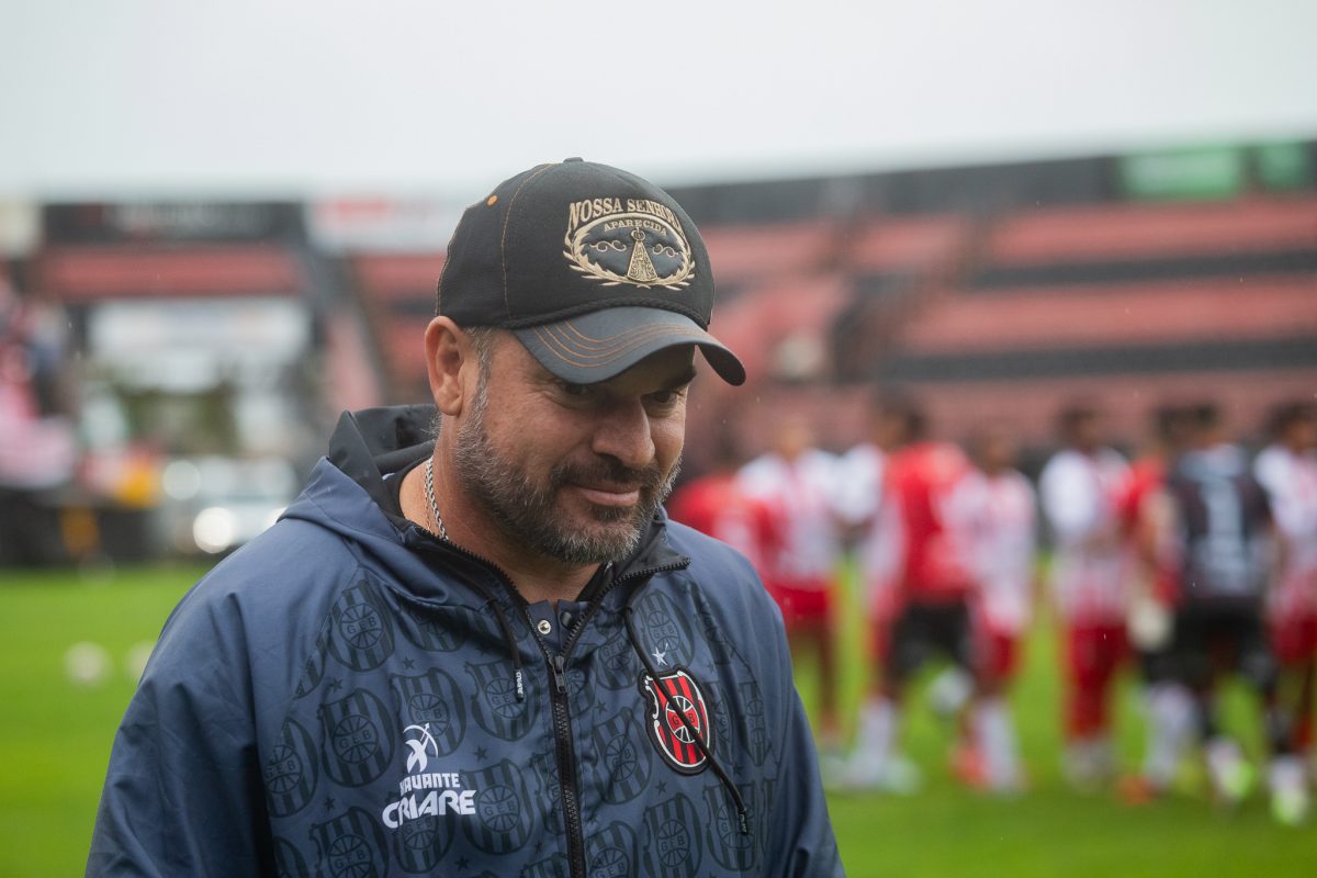 Emerson Cris destaca falta de efetividade e falha na bola parada em nova derrota