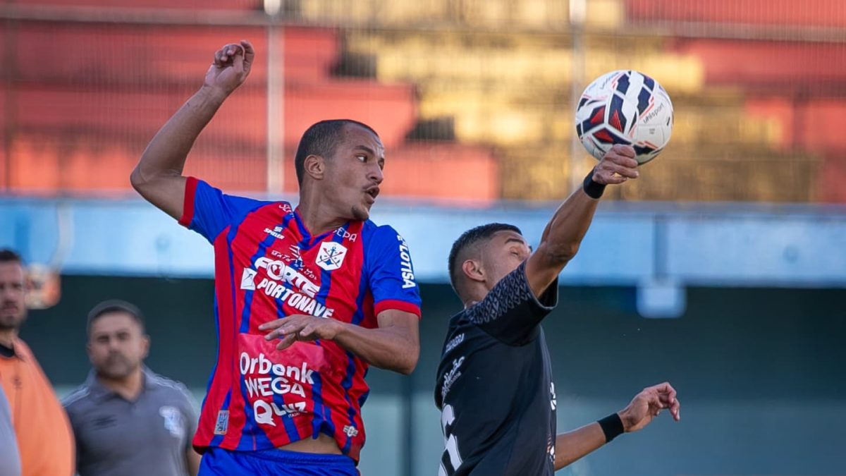 Brasil reencontra rival frequente nos anos 2000