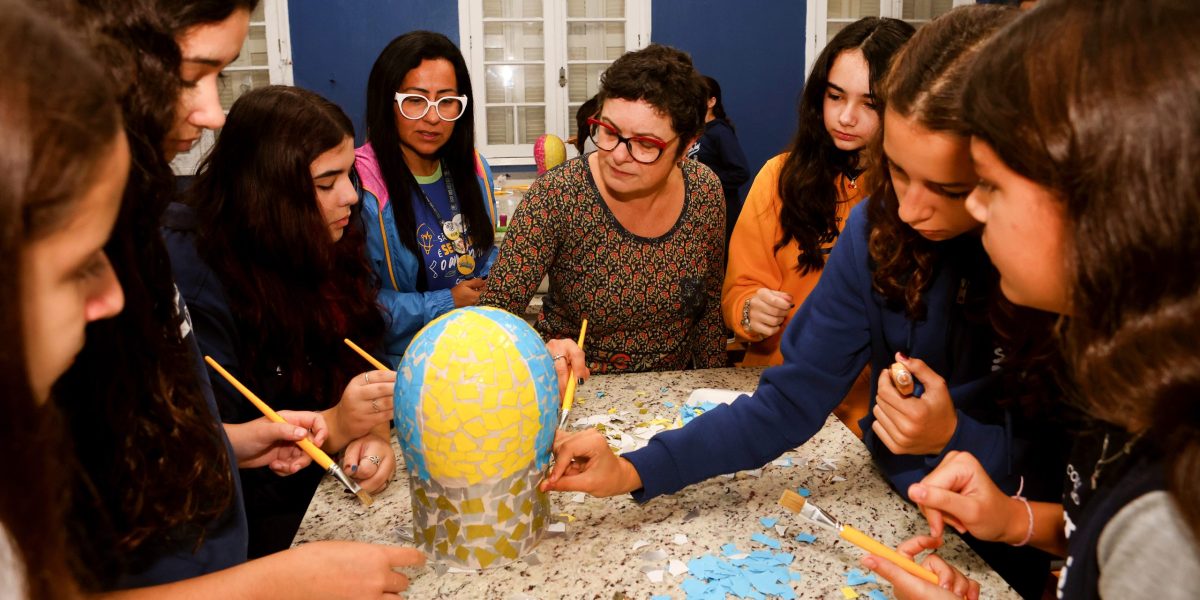 Alunos reproduzem cúpula da Catedral São Francisco de Paula