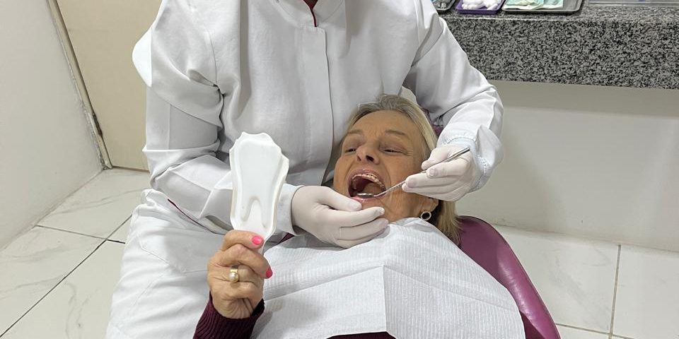 Maio vermelho, por que é preciso falar do câncer de boca