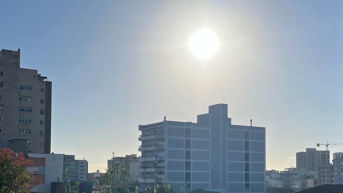 Terça-feira de tempo bom e temperatura em elevação