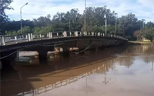 Cinco famílias deixam suas casas por causa da elevação do arroio São Lourenço do Sul