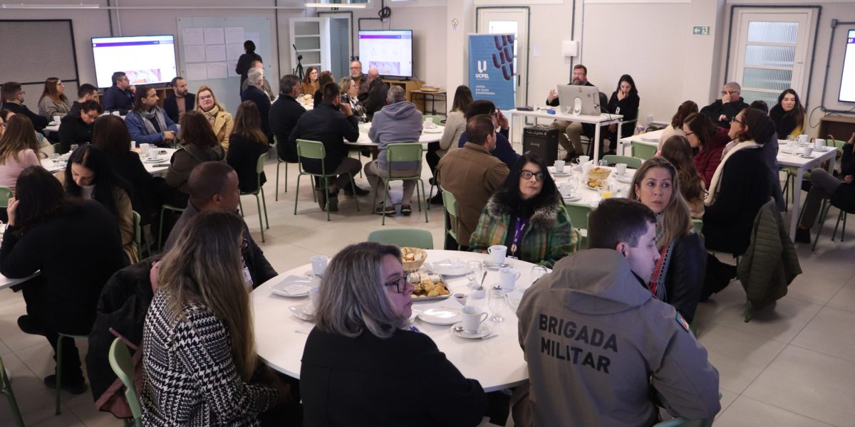 UCPel presenteia escolas com MBA para qualificar profissionais