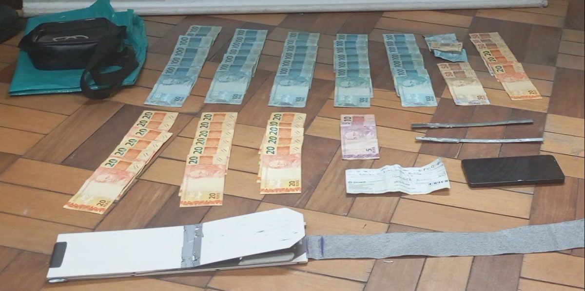 Homens são presos por furto em agência bancária