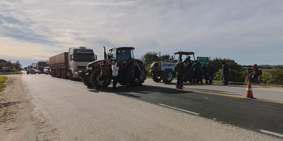 Protesto de produtores rurais completa 20 dias sem resposta do governo