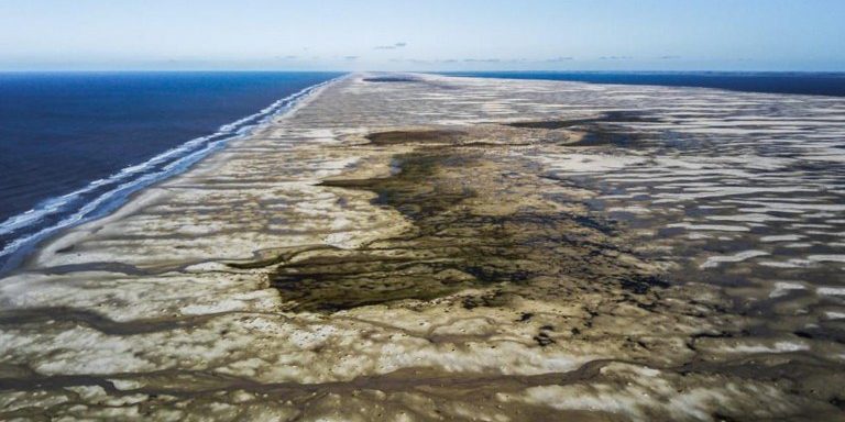 O Albardão e a Bacia de Pelotas: Um Paradoxo