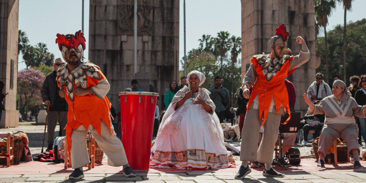 Usina do Trabalho do Ator traz teatro de rua a Pelotas