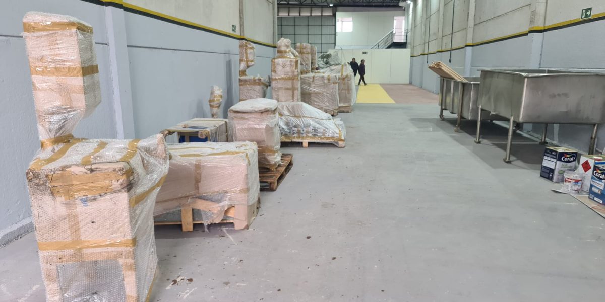 Sanep recebe materiais para usina de reciclagem do projeto Ecopet