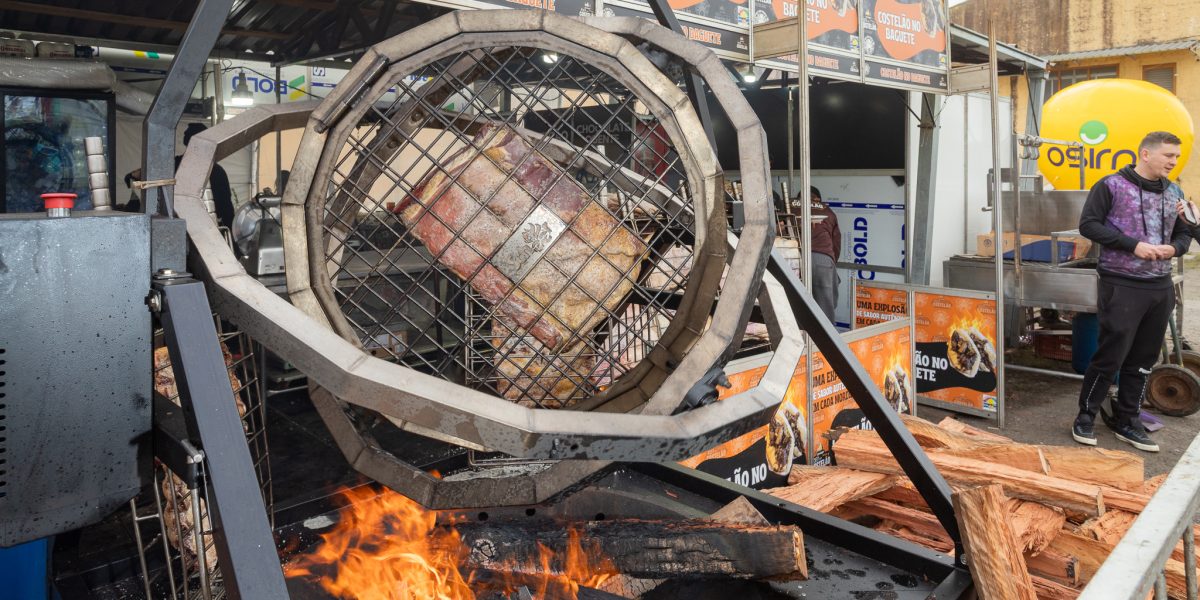 Na Fenadoce, a gastronomia vai além dos doces