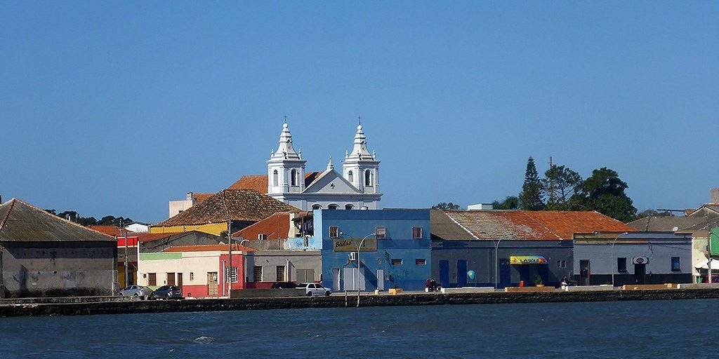 Imperiais lutam contra ataque surpresa dos Farroupilhas a São José do Norte