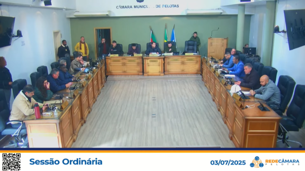 Câmara autoriza renovação de 159 contratos emergenciais