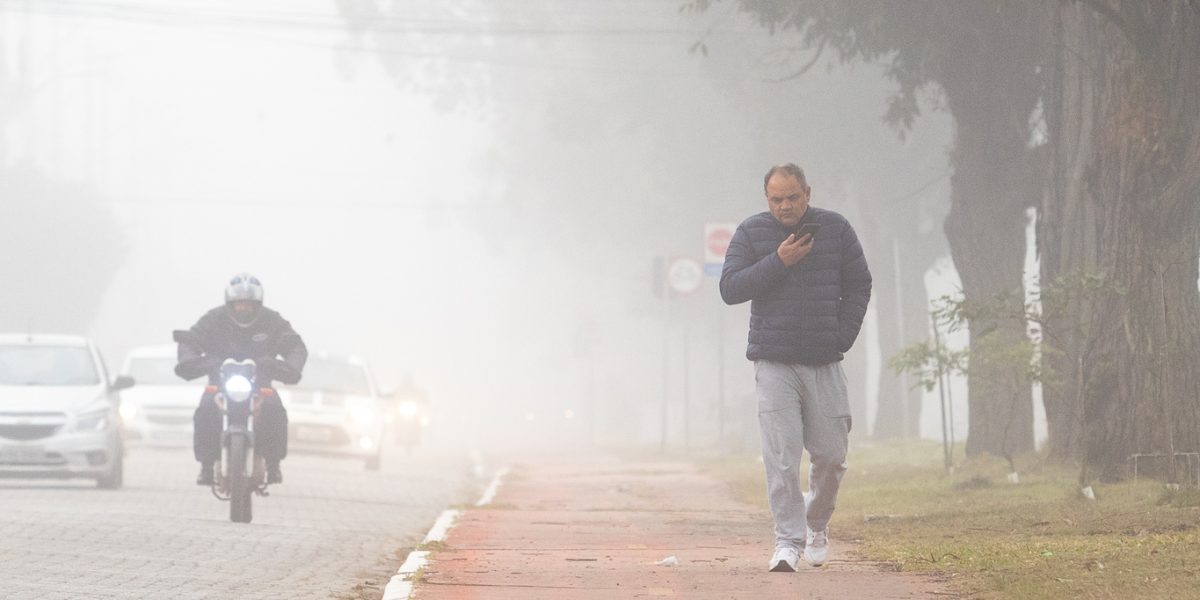 Semana começa com alerta de nevoeiro na região Sul