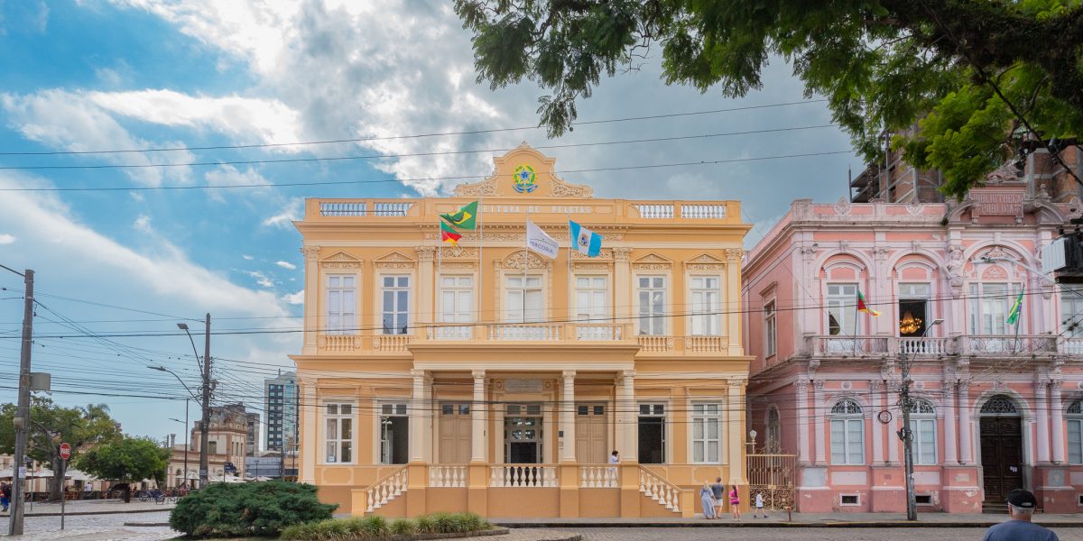 Prefeitura paga R$ 2,2 milhões e quita dívidas de 2024