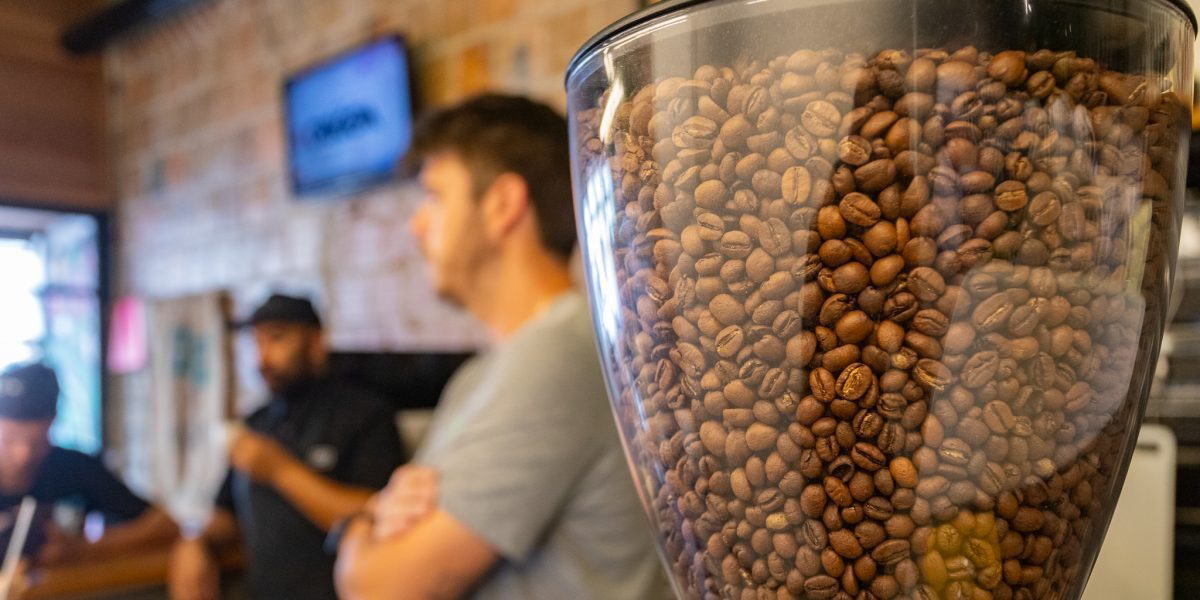 Especialistas analisam impacto do tarifaço dos Estados Unidos