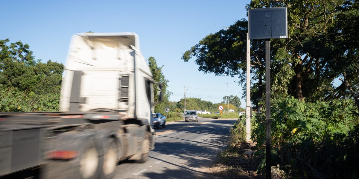 Justiça Federal manda governo religar radares em rodovias federais