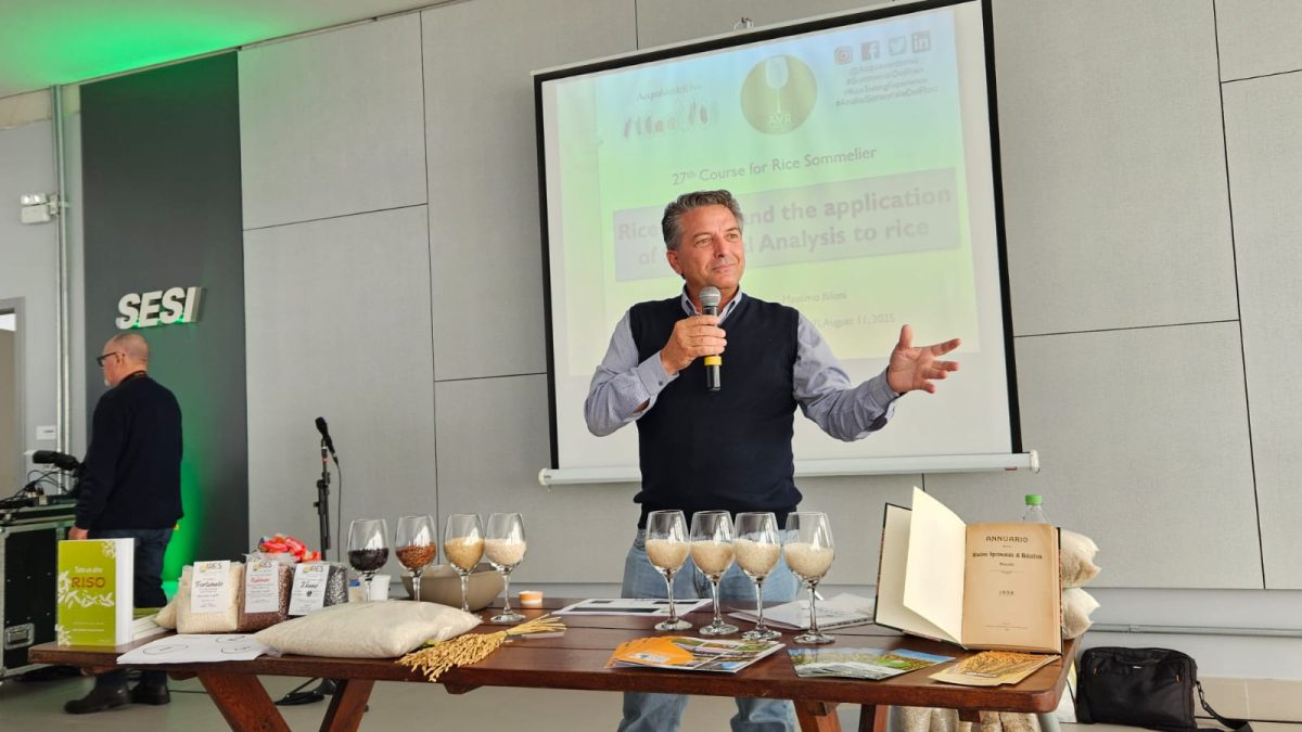 Sommelier italiano ministra oficina sobre a importância da popularização do uso de diferentes tipos de arroz