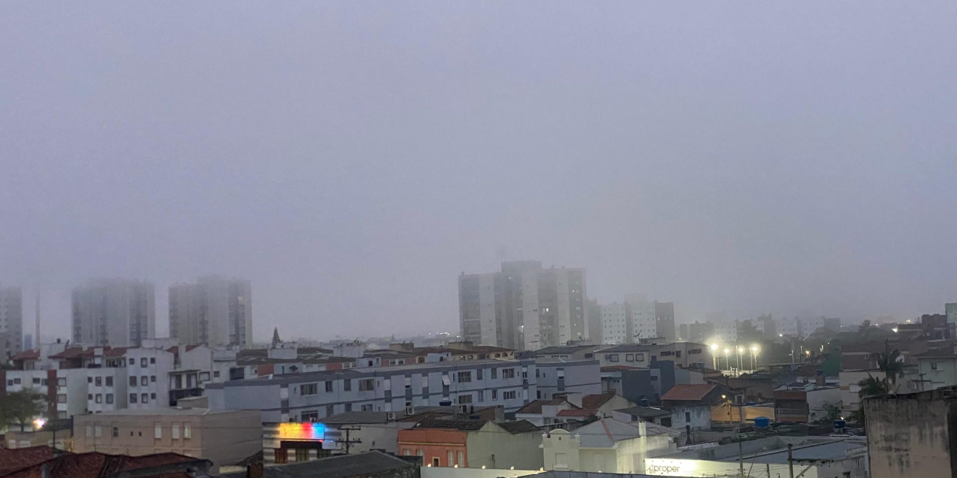 Quarta-feira começa com nevoeiro em pontos da Zona Sul