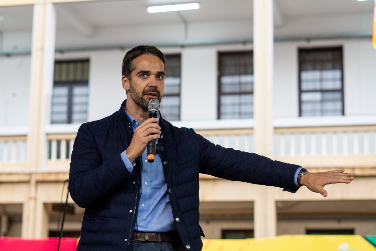 Lula precisa ligar para Trump, diz Eduardo Leite