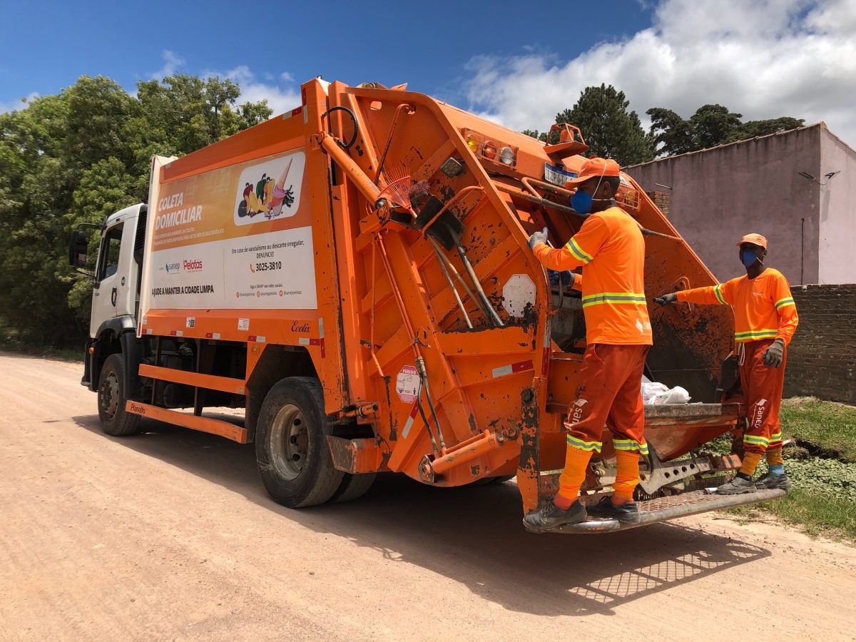 Sanep abre licitação para escolher nova empresa de coleta de lixo