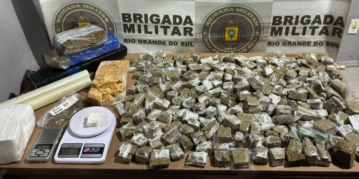 Brigada Militar apreende 253 porções de maconha no Dunas