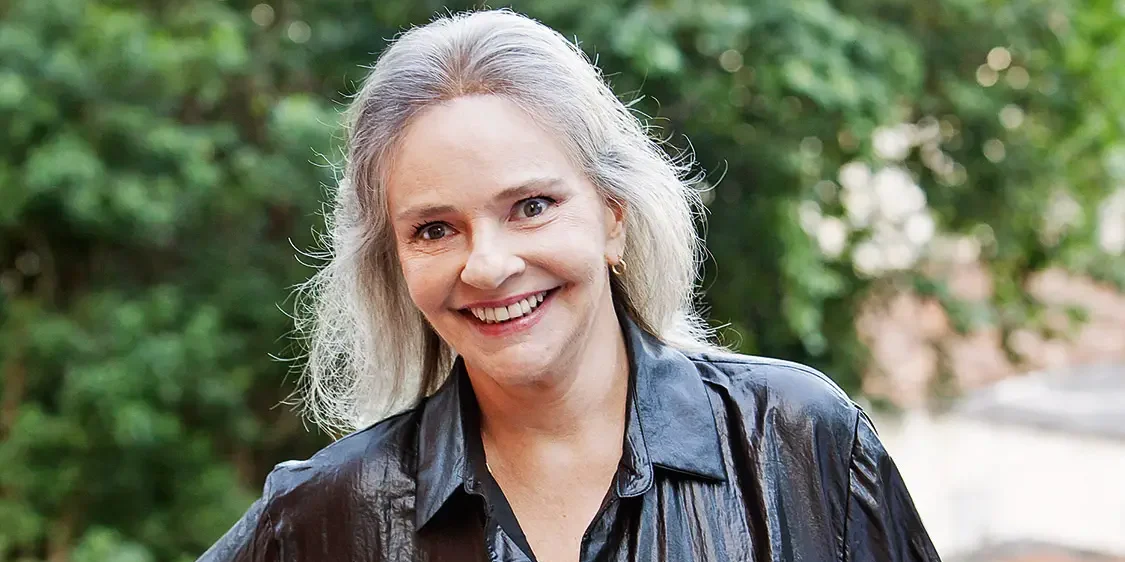 Cantora e compositora Angela Ro Ro morre aos 75 anos